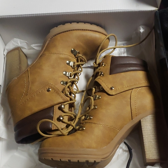 Guess Shoes - G BY Guess boots